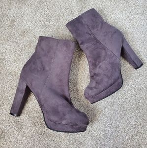 Catherine malandrino grey heeled boots